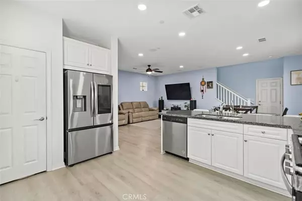 Chino, CA 91708,7502 Shorthorn