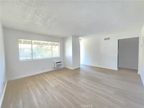 Upland, CA 91786,540 E 7th Street #K