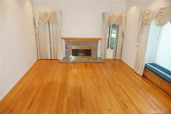 San Marino, CA 91108,1200 Oakwood