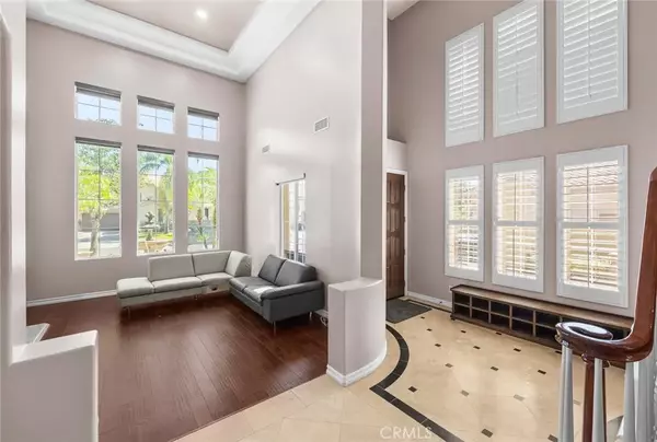 Orange, CA 92869,996 N Antonio Circle