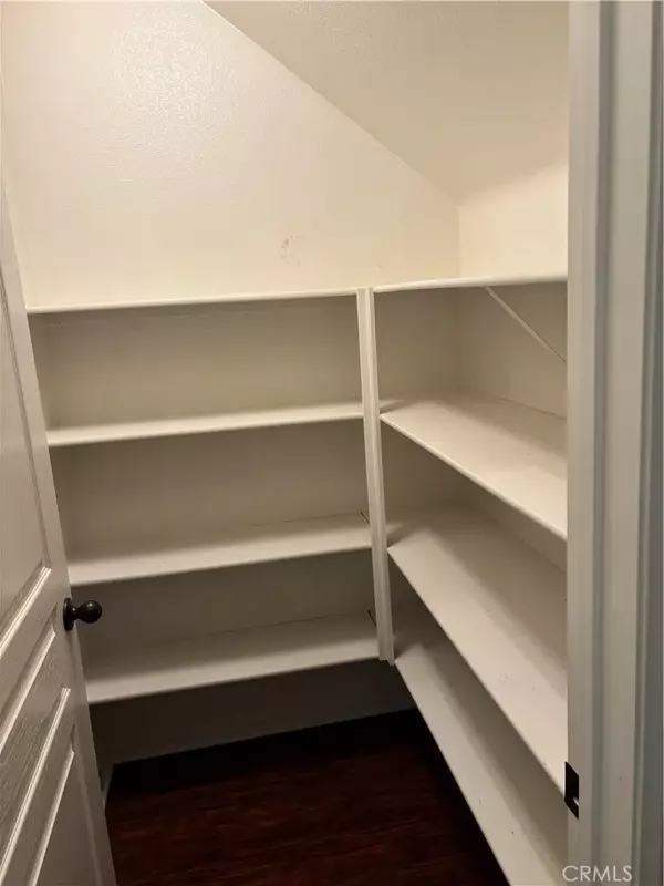 Montclair, CA 91763,10401 Via Palma #B