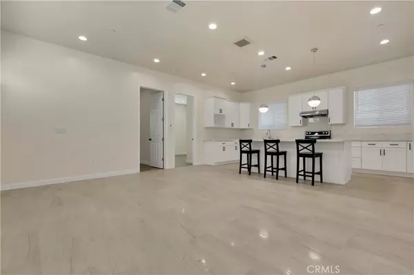 West Covina, CA 91790,1823 W Palm