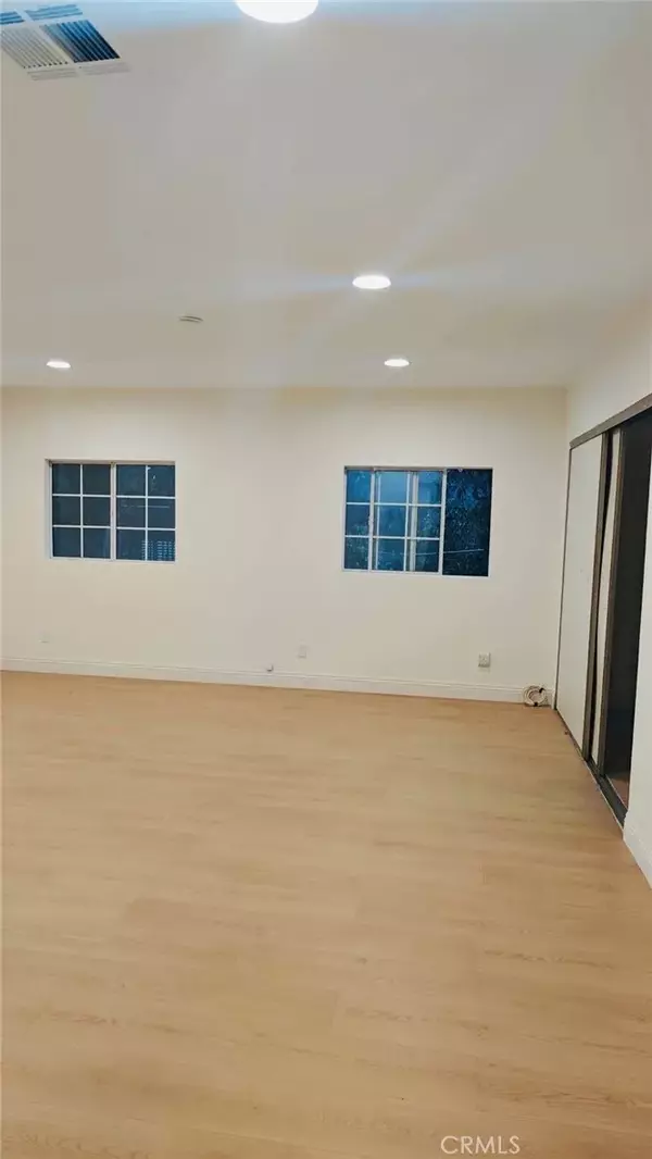 Pomona, CA 91767,725 Clark Avenue