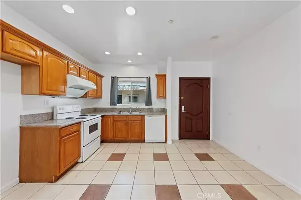 Monterey Park, CA 91754,421 S Garfield #79