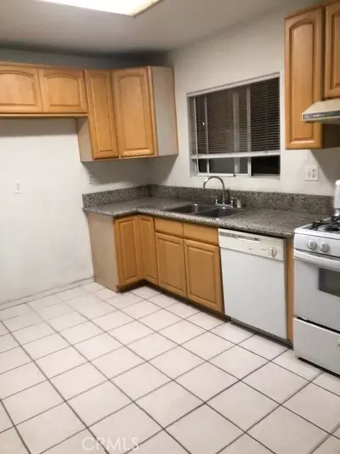 San Gabriel, CA 91776,5633 N Charlotte