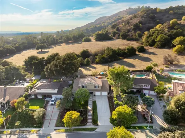 San Dimas, CA 91773,827 Deerflats Dr