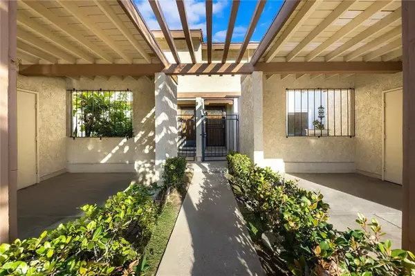 Temple City, CA 91780,5340 Village Circle