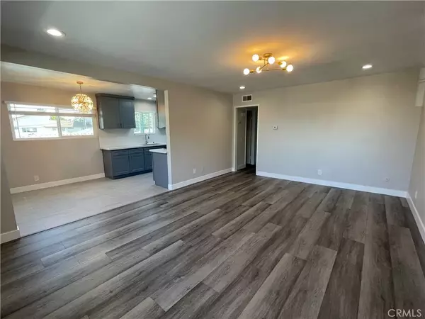 Garden Grove, CA 92840,10902 Lampson Avenue #2