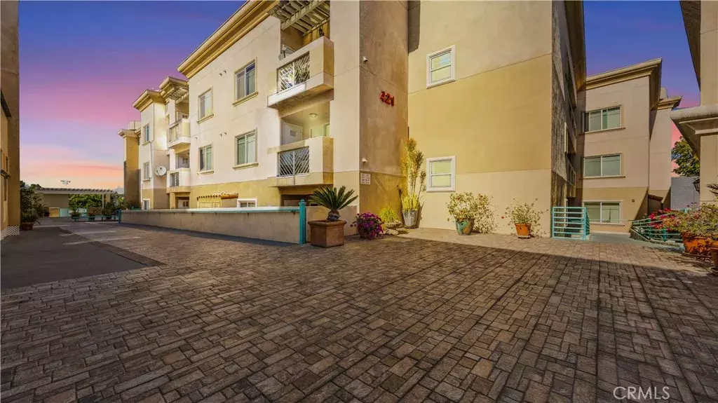 421 S Garfield #10, Monterey Park, CA 91754