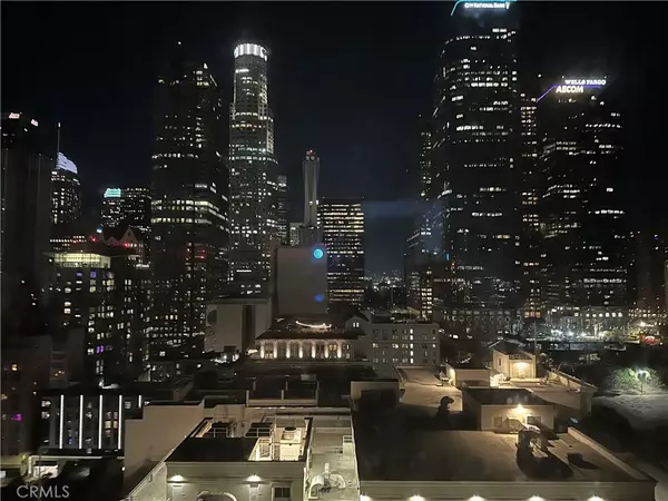 Los Angeles, CA 90013,400 S Broadway