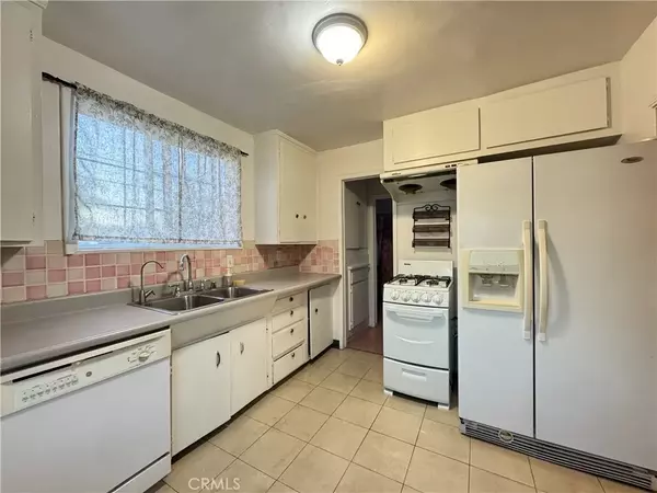 Fullerton, CA 92832,607 N Harbor Boulevard #1/2