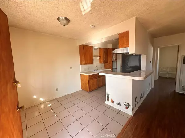 Alhambra, CA 91801,1413 S Almansor #G