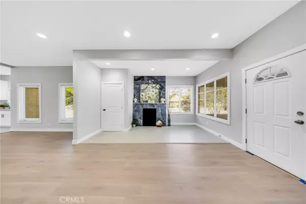 Pomona, CA 91767,404 E Kingsley Avenue