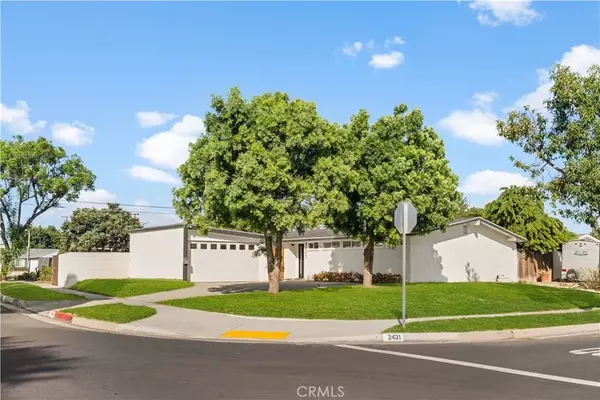 2431 Santa Ysabel Avenue, Fullerton, CA 92831