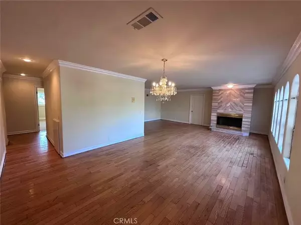 Arcadia, CA 91006,1126 Highland Oaks Dr