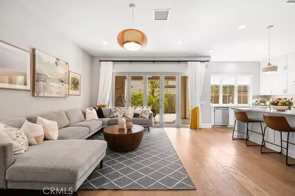 Irvine, CA 92602,90 Rockinghorse