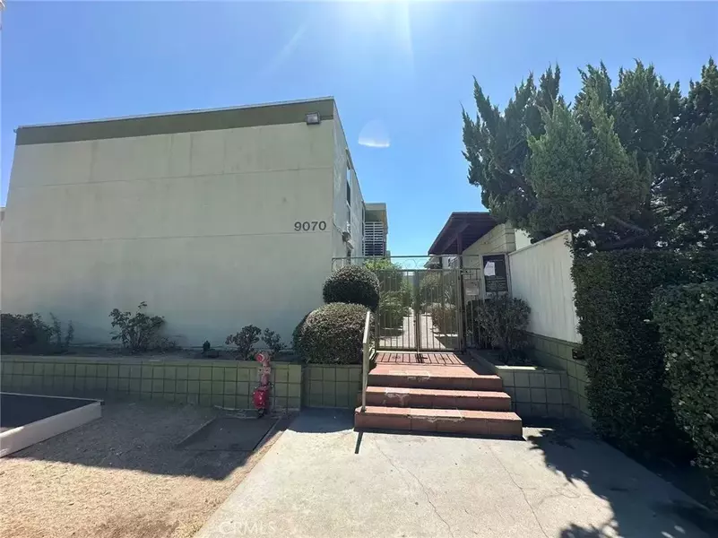 9070 Huntington Drive #19, San Gabriel, CA 91775