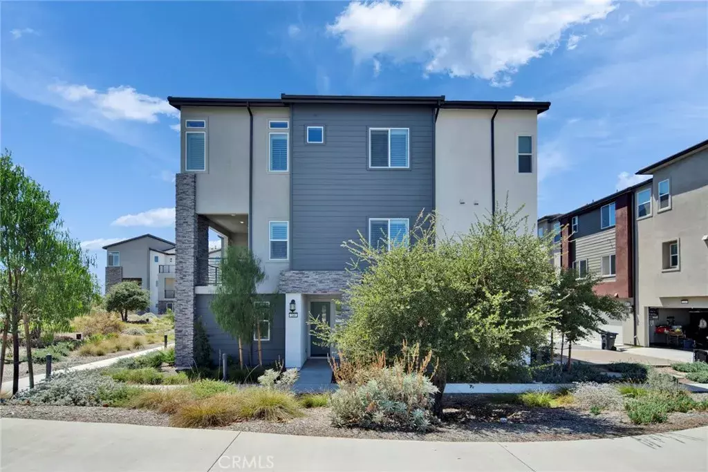 Irvine, CA 92618,248 Culture