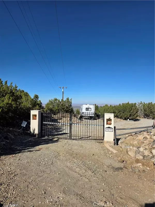 Pinon Hills, CA 92372,9539 Soledad