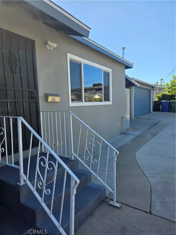 220 N. Saratoga, East Los Angeles, CA 90033