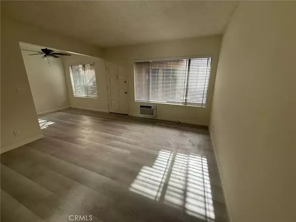 Los Angeles, CA 90027,4150 Prospect Avenue #3