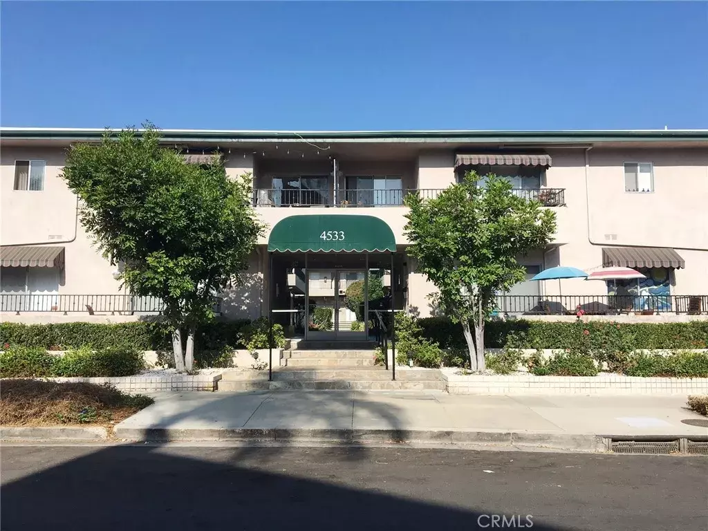 Sherman Oaks, CA 91423,4533 Colbath Avenue #20