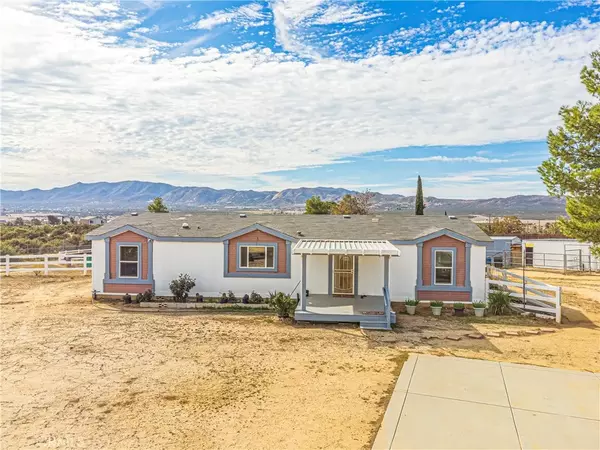 Anza, CA 92539,41685 Gassner Road