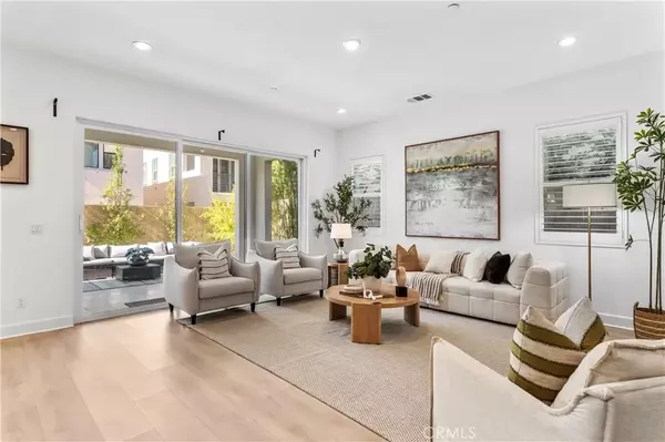 Irvine, CA 92618,105 Shear