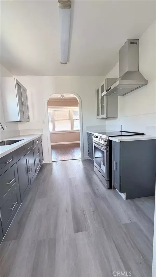 Arcadia, CA 91007,721 W Lemon