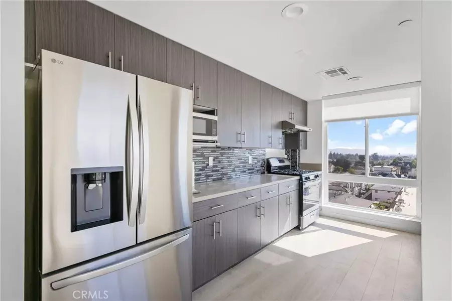 168 S Monterey Street #518, Alhambra, CA 91801