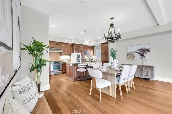 Rolling Hills Estates, CA 90274,975 Silver Spur Road