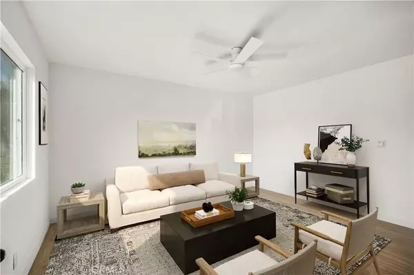 Compton, CA 90221,1809 E Orchard