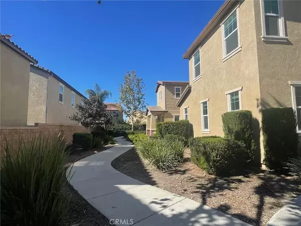 Eastvale, CA 92880,13044 Bramble