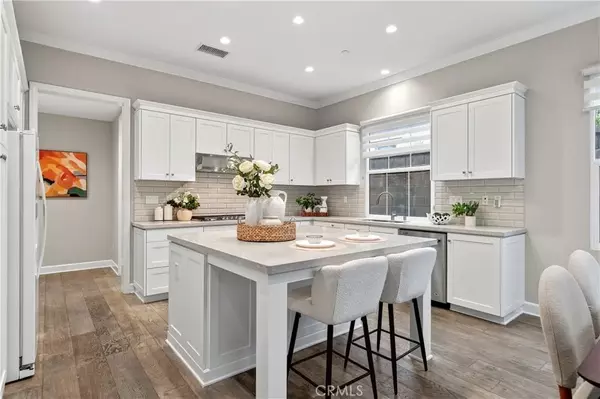 Irvine, CA 92620,68 Quentin