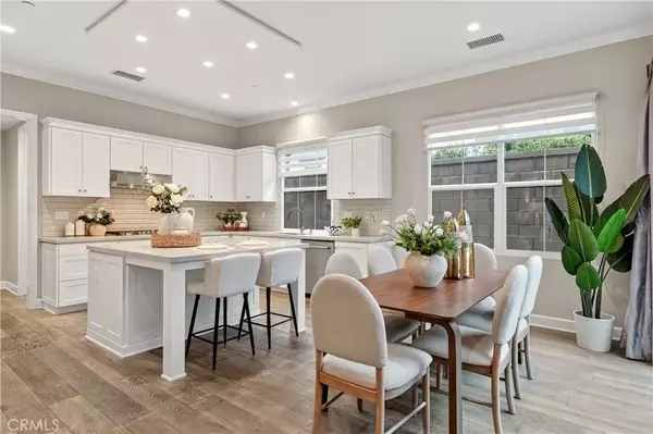 Irvine, CA 92620,68 Quentin