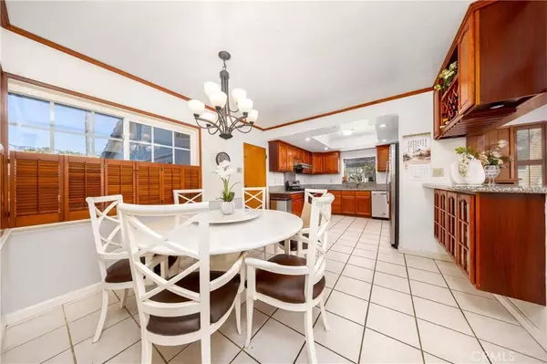 Arcadia, CA 91007,648 Sharon Rd