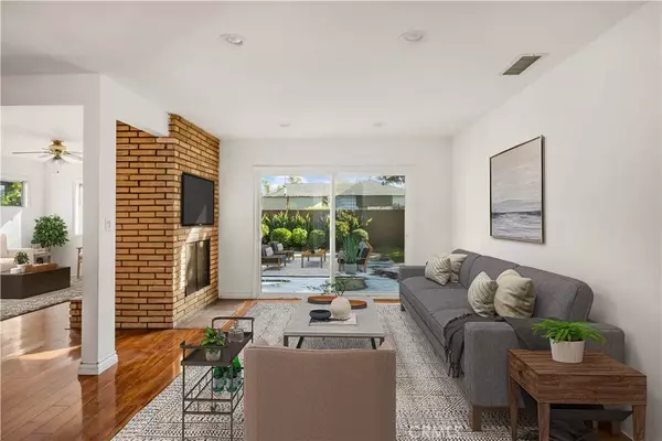 Covina, CA 91722,912 N Prospero Drive