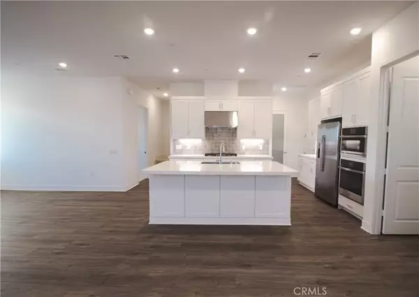 Irvine, CA 92618,635 Gadwall