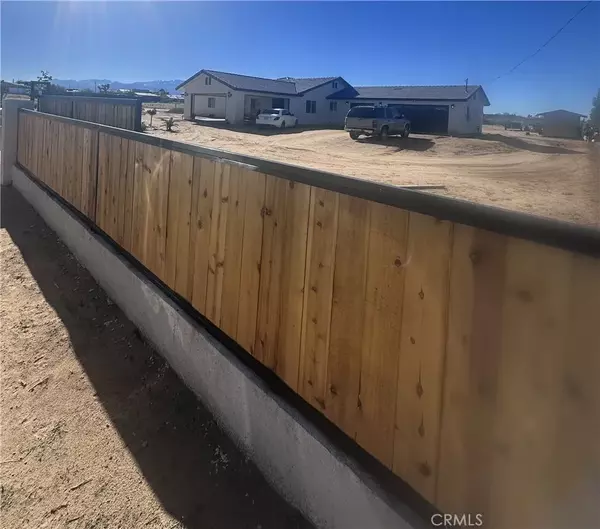 Phelan, CA 92371,14426 Tumbleweed Road