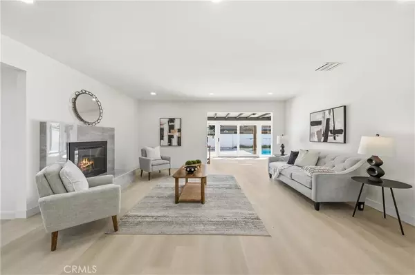 Arcadia, CA 91006,230 E Pamela Rd