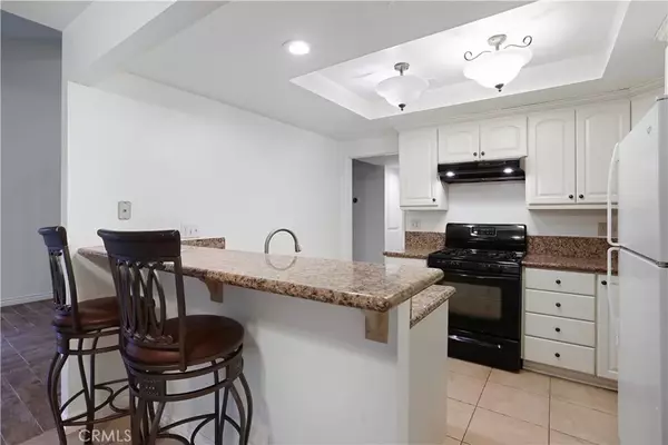 Corona, CA 92882,1676 Sumac