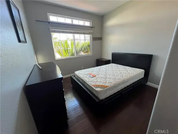 Chino Hills, CA 91709,3072 Crape Myrtle