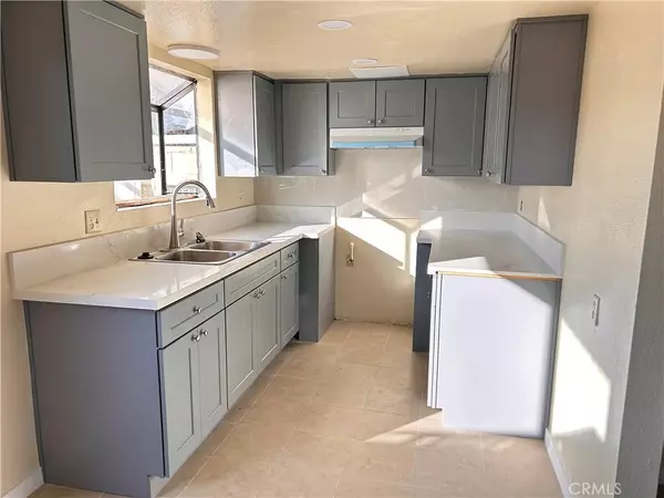 Fullerton, CA 92833,3810 W Valencia #D