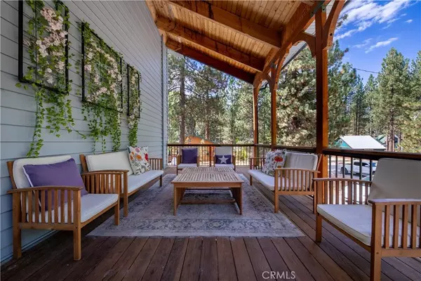 Fawnskin, CA 92333,39651 Flicker Road