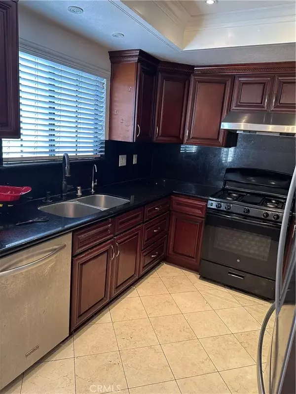 Arcadia, CA 91006,11 California