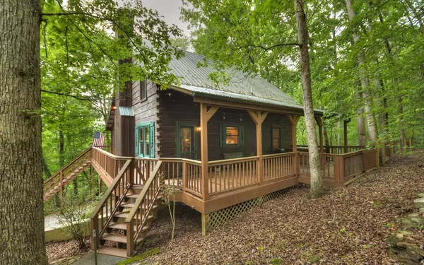 257 Toccoa River Forest, Mineral Bluff, GA 30559