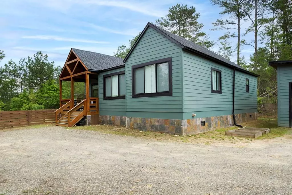 Copperhill, TN 37317,120 Hummingbird Way