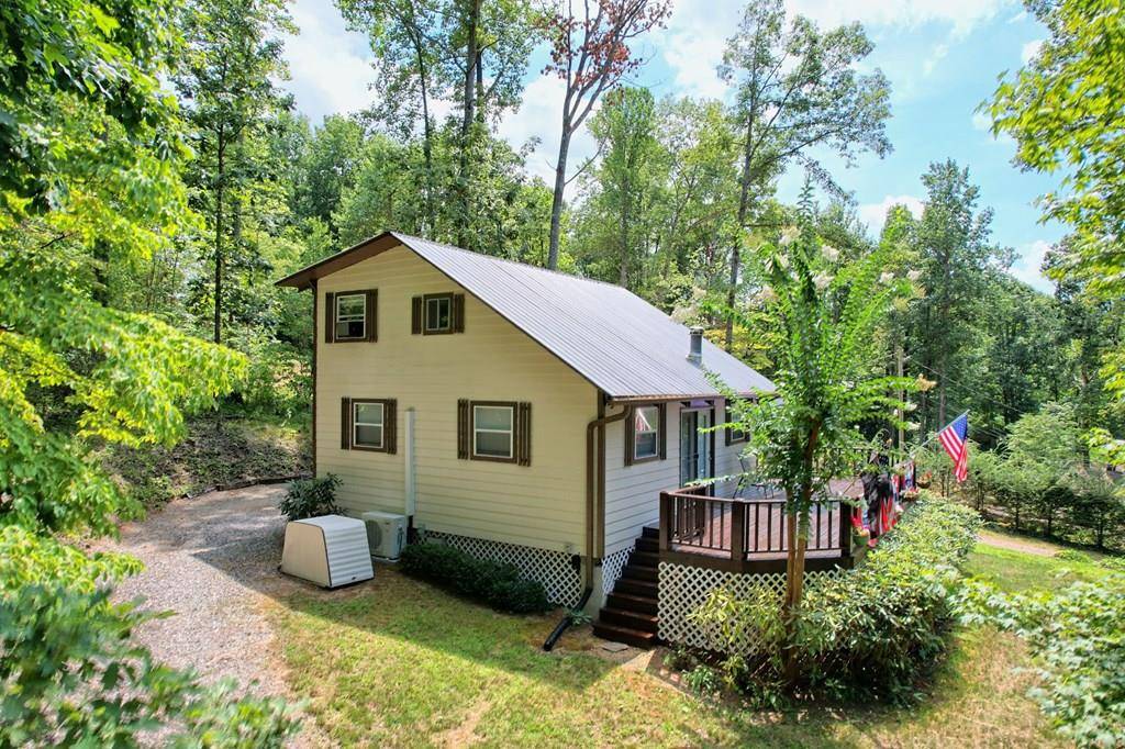 3259 Coffey Lane, Young Harris, GA 30582