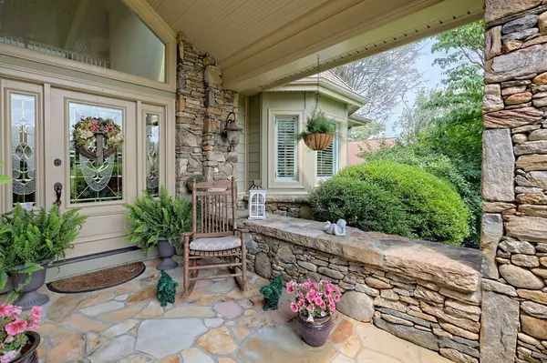 Hiawassee, GA 30546,312 Harbor Road