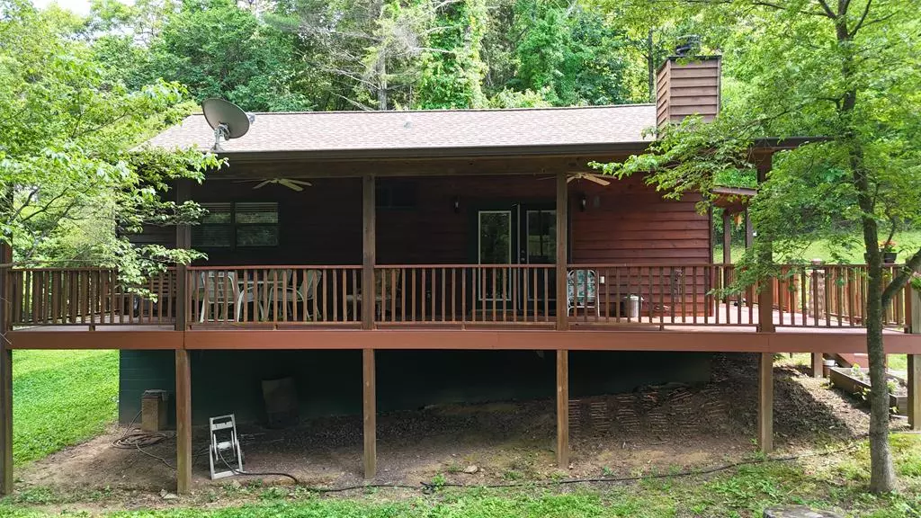 Murphy, NC 28906,8055 Martins Creek Road